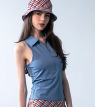 Load image into Gallery viewer, NAW Zip Neck Top Solid