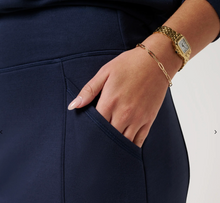 Load image into Gallery viewer, Travis Mathew Soft Skort