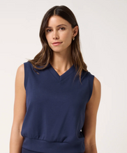 Load image into Gallery viewer, Travis Mathew Skyloft Vest