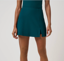 Load image into Gallery viewer, Travis Mathew Limitless Skort