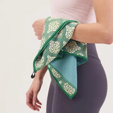 Load image into Gallery viewer, Fashion Sport Towel
