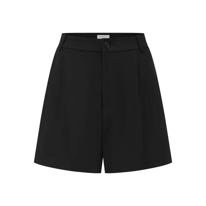 Air by Victoria Day Short