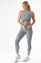 Load image into Gallery viewer, Smith &amp; Quinn Goldie Legging
