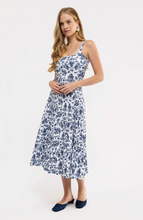 Load image into Gallery viewer, Smith &amp; Quinn Banks Dress
