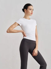 Load image into Gallery viewer, Solid Sculpt Tee
